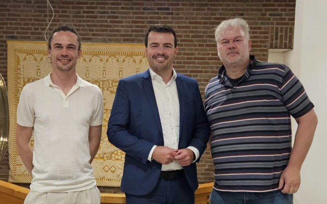 Analyse: Alternatieve coalitie Nunspeet zwijgt over de wethouder die het conflict veroorzaakte